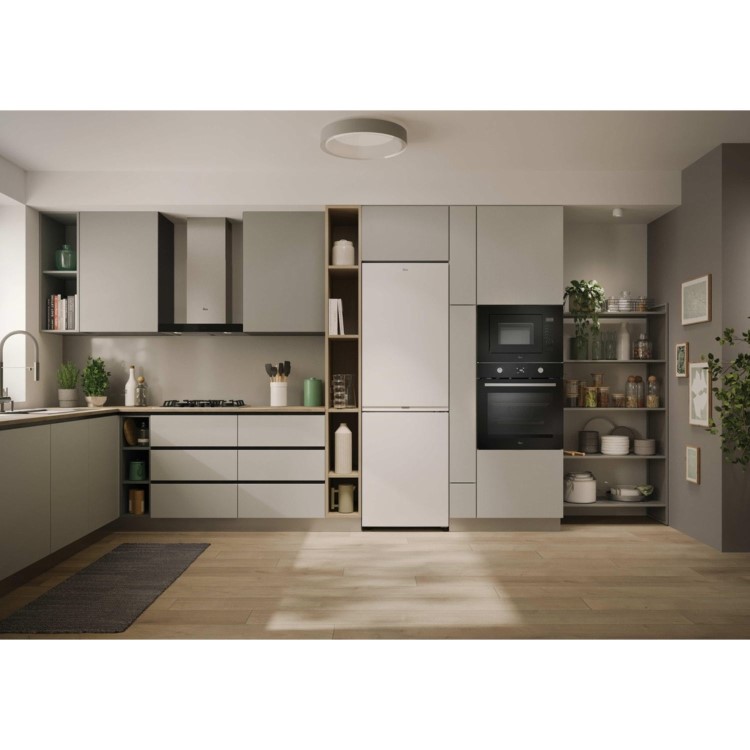 Hoover 355 Litre 60/40 Freestanding Fridge Freezer - White