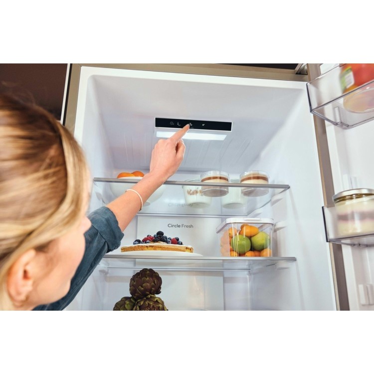 Hoover 355 Litre 60/40 Freestanding Fridge Freezer - White
