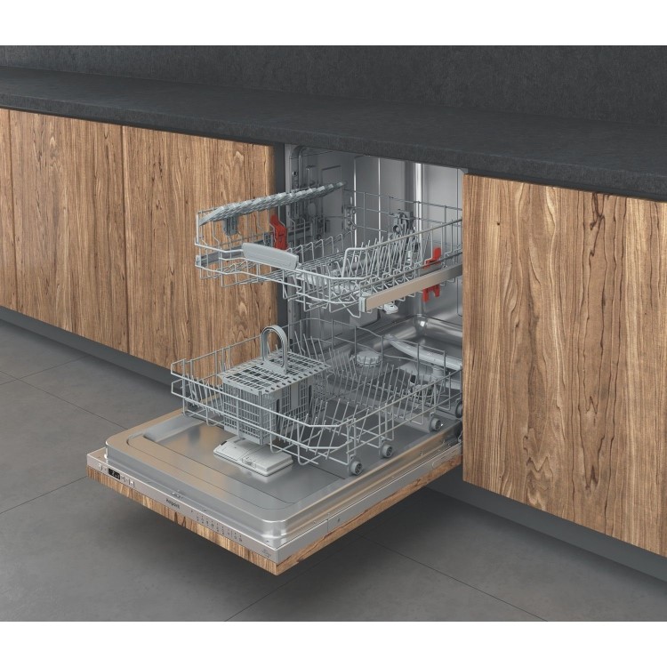 Hotpoint ActiveDry Integrated Dishwasher - Black Control Panel
