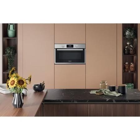 Hotpoint Built-In Microwave and Grill