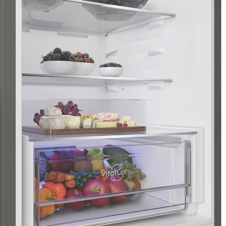 Hotpoint 370 Litre 70/30 Freestanding Fridge Freezer - Grey