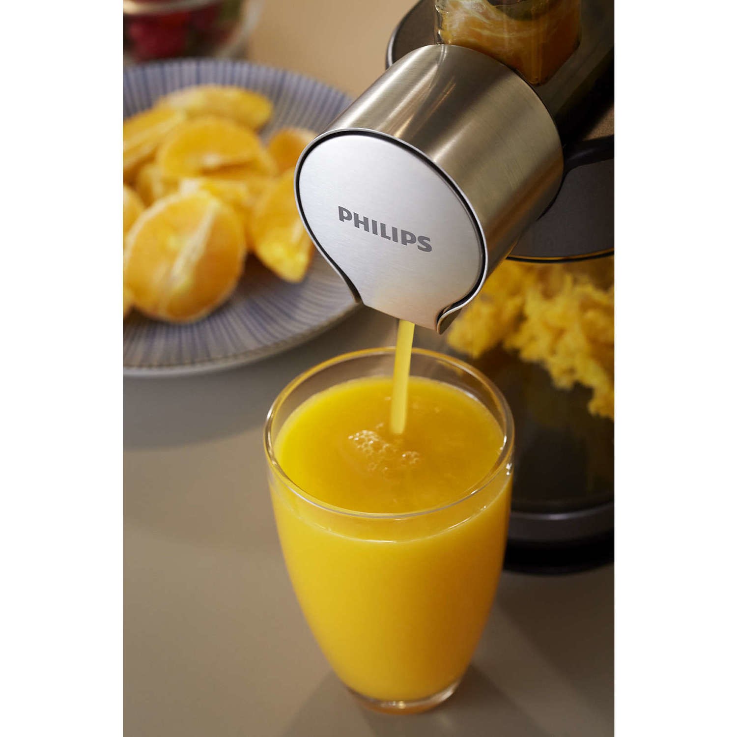Philips HR1947/31 Avance Collection Masticating Slow Juicer - Silver ...