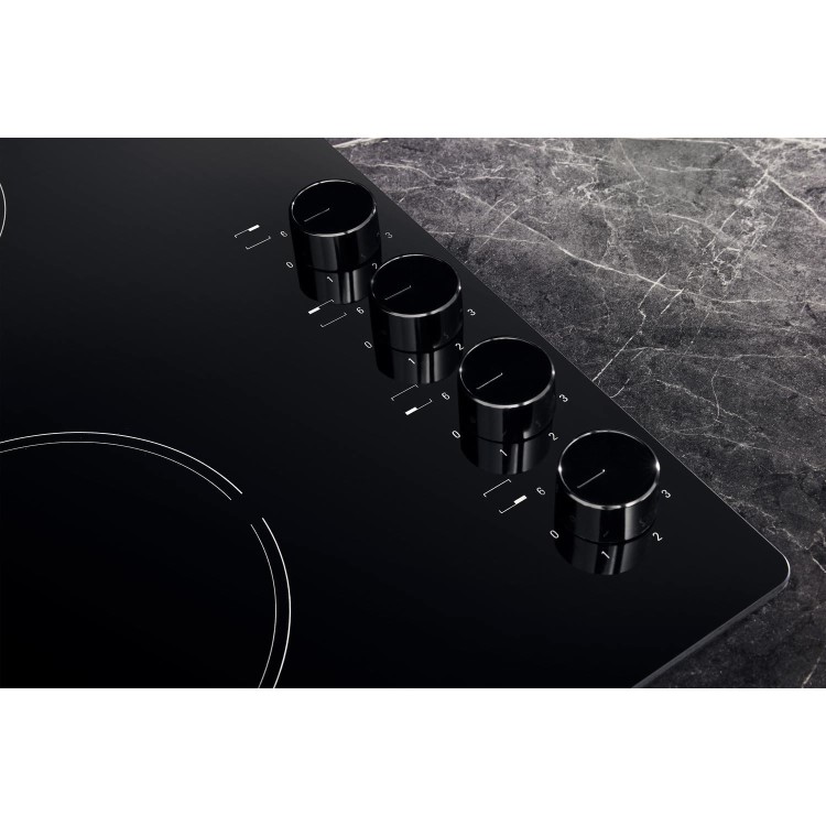 Hotpoint 58cm 4 Zone Ceramic Hob With Knob Controls