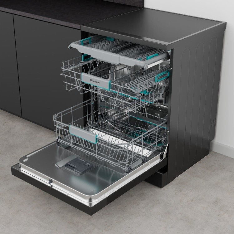 Hisense Freestanding Dishwasher - WiFi-enabled A-Rated Black