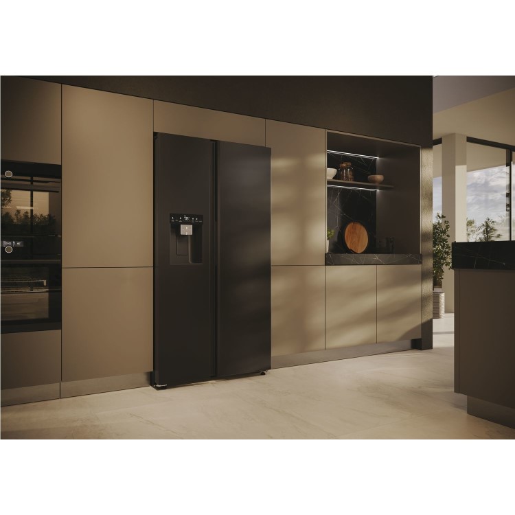 Haier SBS 90 Series 5 601 Litre Side By Side American Fridge Freezer - Black