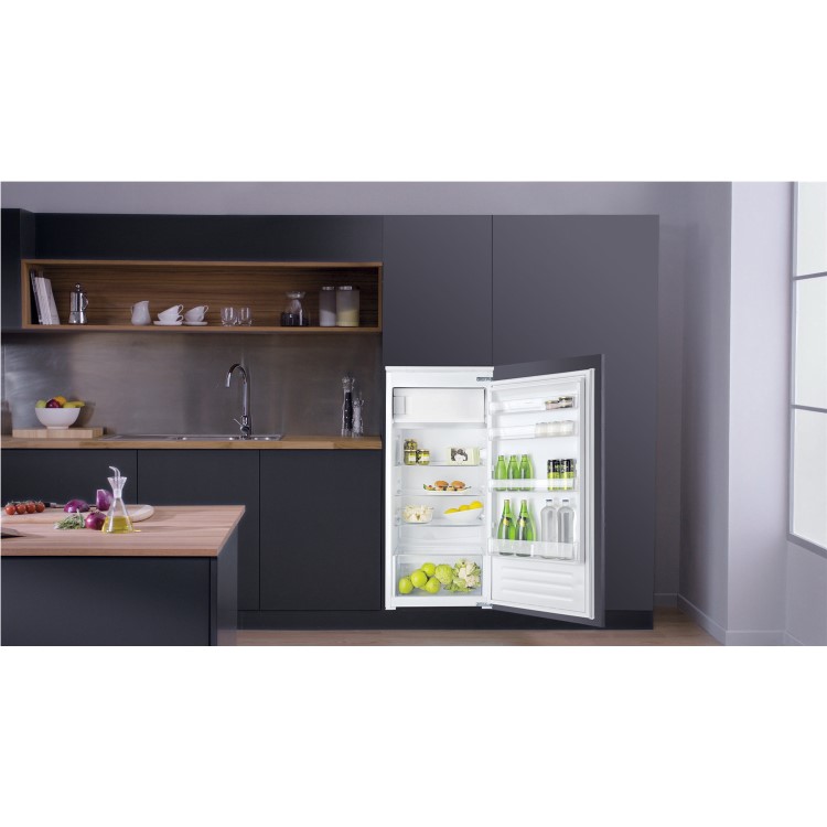 Refurbished Hotpoint HSZ12A2D2 Integrated 171 Litre In-column Larder Fridge Inox