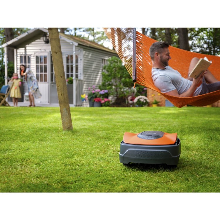 Flymo EasiLife 200 Robotic Lawn Mower
