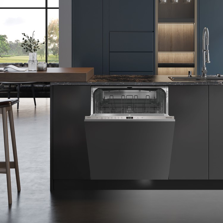 Hisense Hi4 Integrated Dishwasher - E-Rated Silver control panel