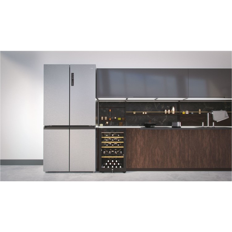 Haier 49 Bottle Capacity Single Zone Feestanding Wine Cooler - Black