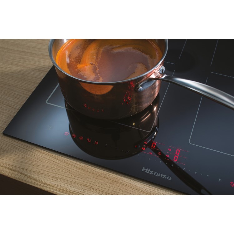 Hisense 60cm 4 Zone Induction Hob with Flex Zones