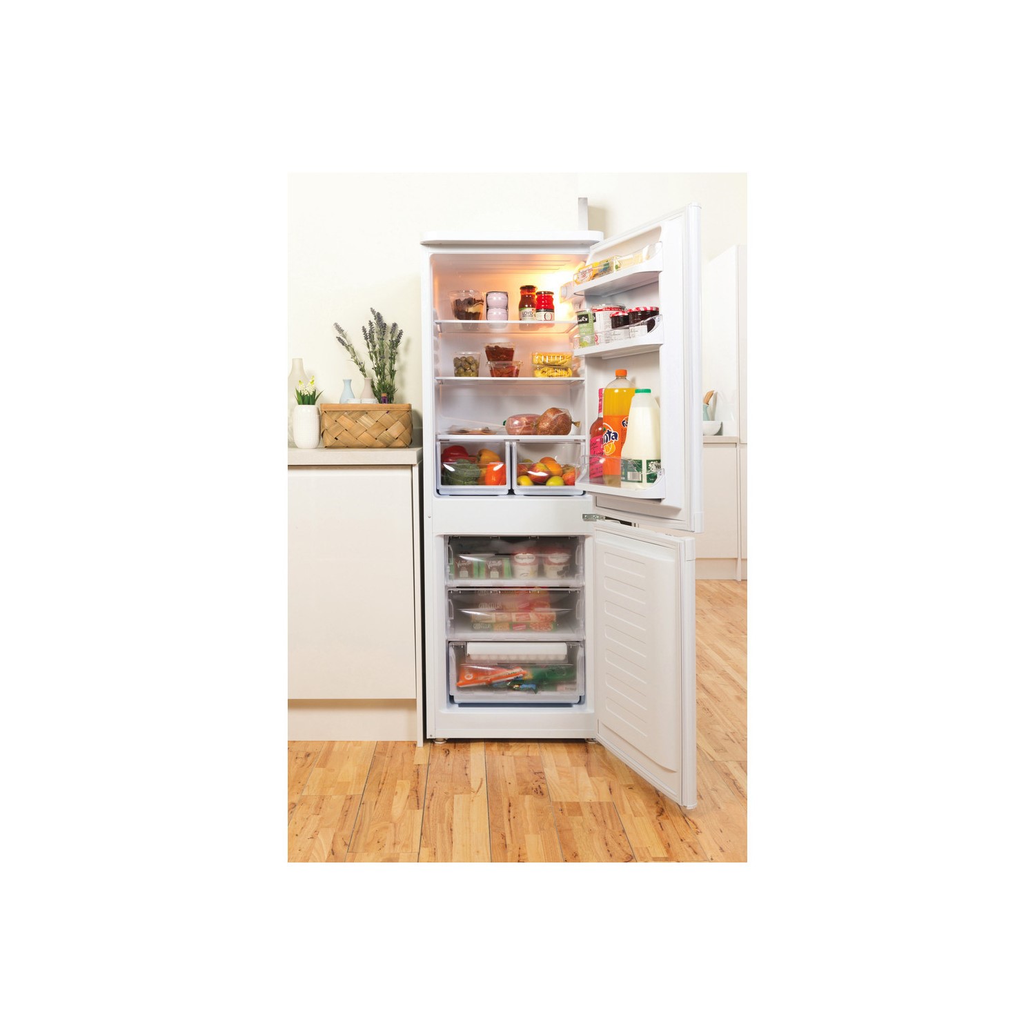 Indesit 208 Litre 60/40 Freestanding Fridge Freezer With Silent Cooling