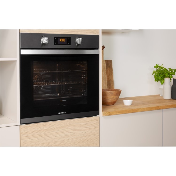 Refurbished Indesit Aria IFW3841PIX 60cm Single Built In Electric Oven Stainless Steel
