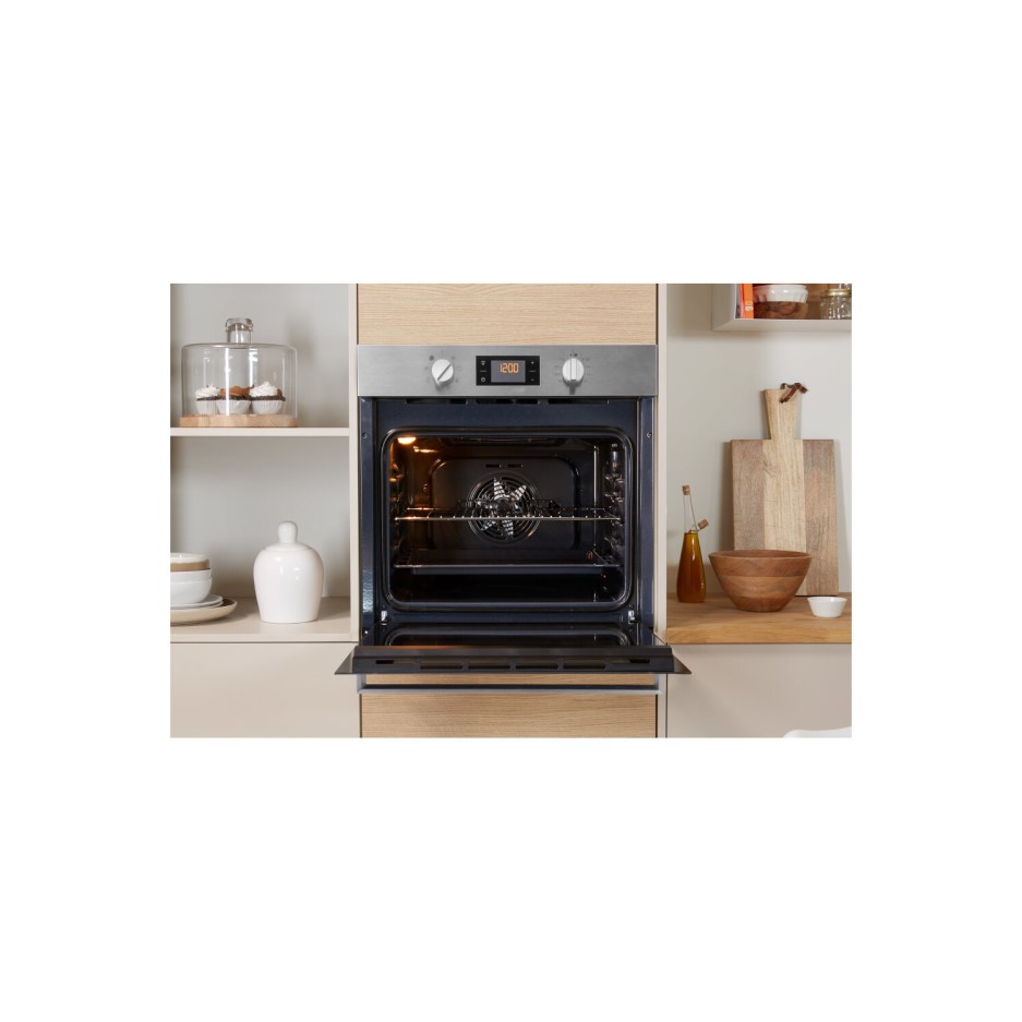 Indesit IFW6340IX Builtin Electric Single Oven Stainless Steel