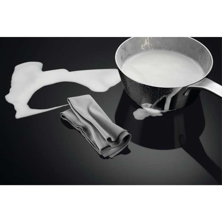 AEG IKB84431FB 78cm MaxiSense Touch Control Induction Hob With Hob2Hood - Black