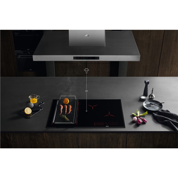 AEG 6000 Series 80cm 5 Zone Induction Hob with Dual Bridge Zones