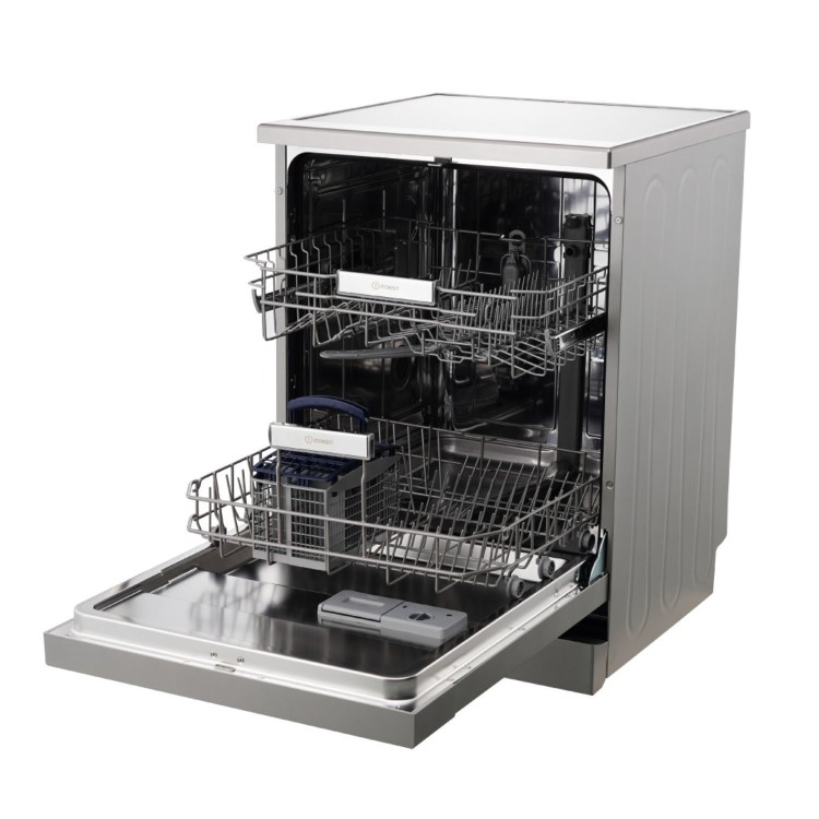 Indesit Push&Go Freestanding Dishwasher - Silver