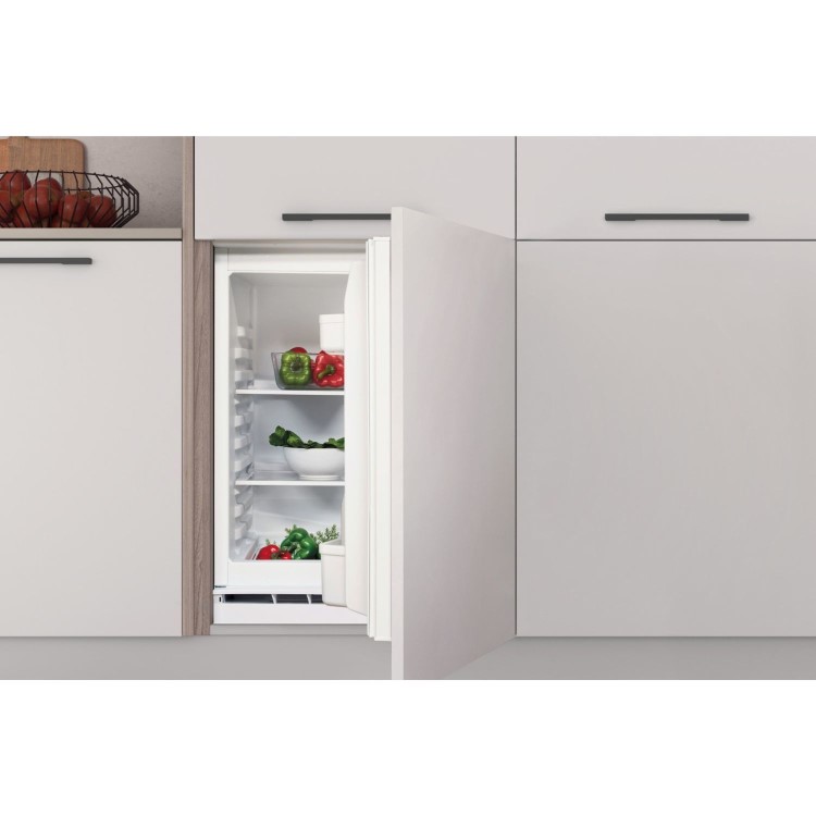 Indesit 144 Litre Integrated Under Counter Larder Fridge
