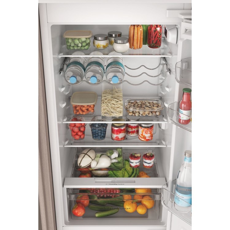 Indesit 273 Litre 70/30 Integrated Fridge Freezer