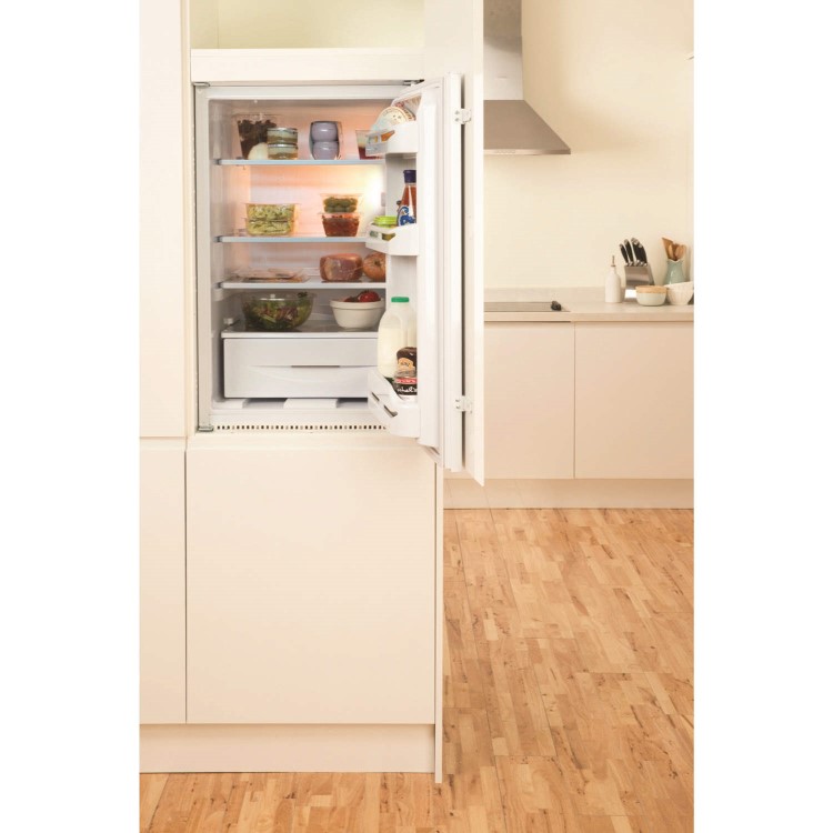 Indesit INS1612 In-column Integrated Fridge