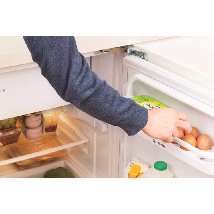 Indesit INTSZ1612 Integrated Under Counter Fridge