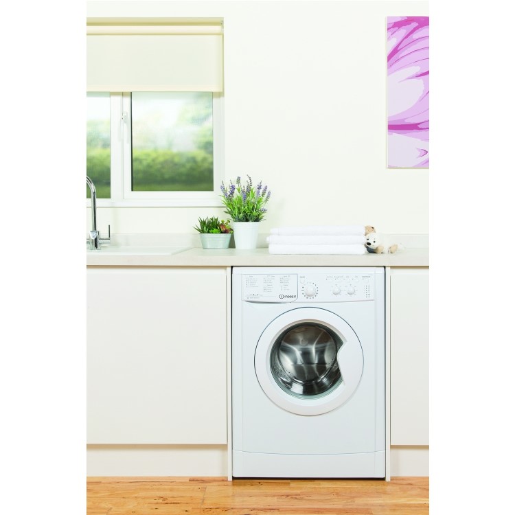 GRADE A2 - Indesit IWC91482ECO 9kg 1400rpm Freestanding Washing Machine - White