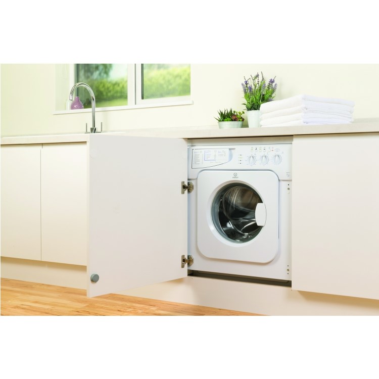 GRADE A2 - Indesit IWME127 7kg 1200rpm A+ Integrated Washing Machine - White