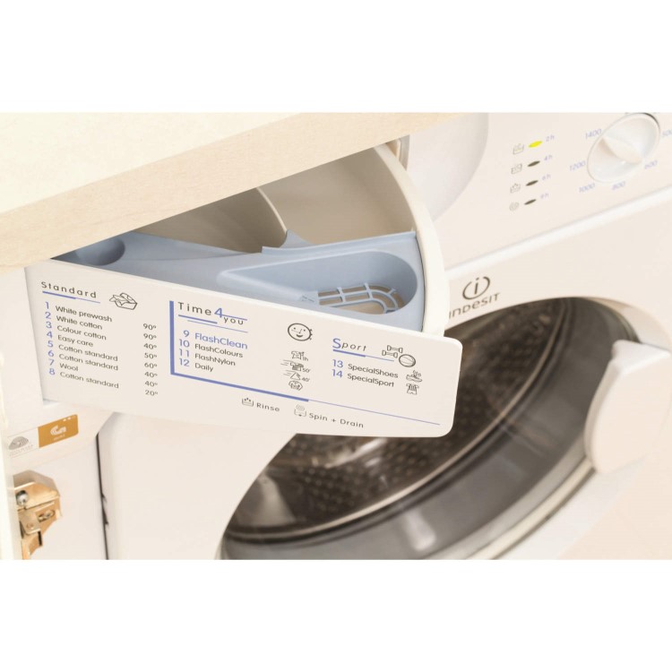 GRADE A1 - Indesit IWME147 7kg 1400rpm Integrated Washing Machine