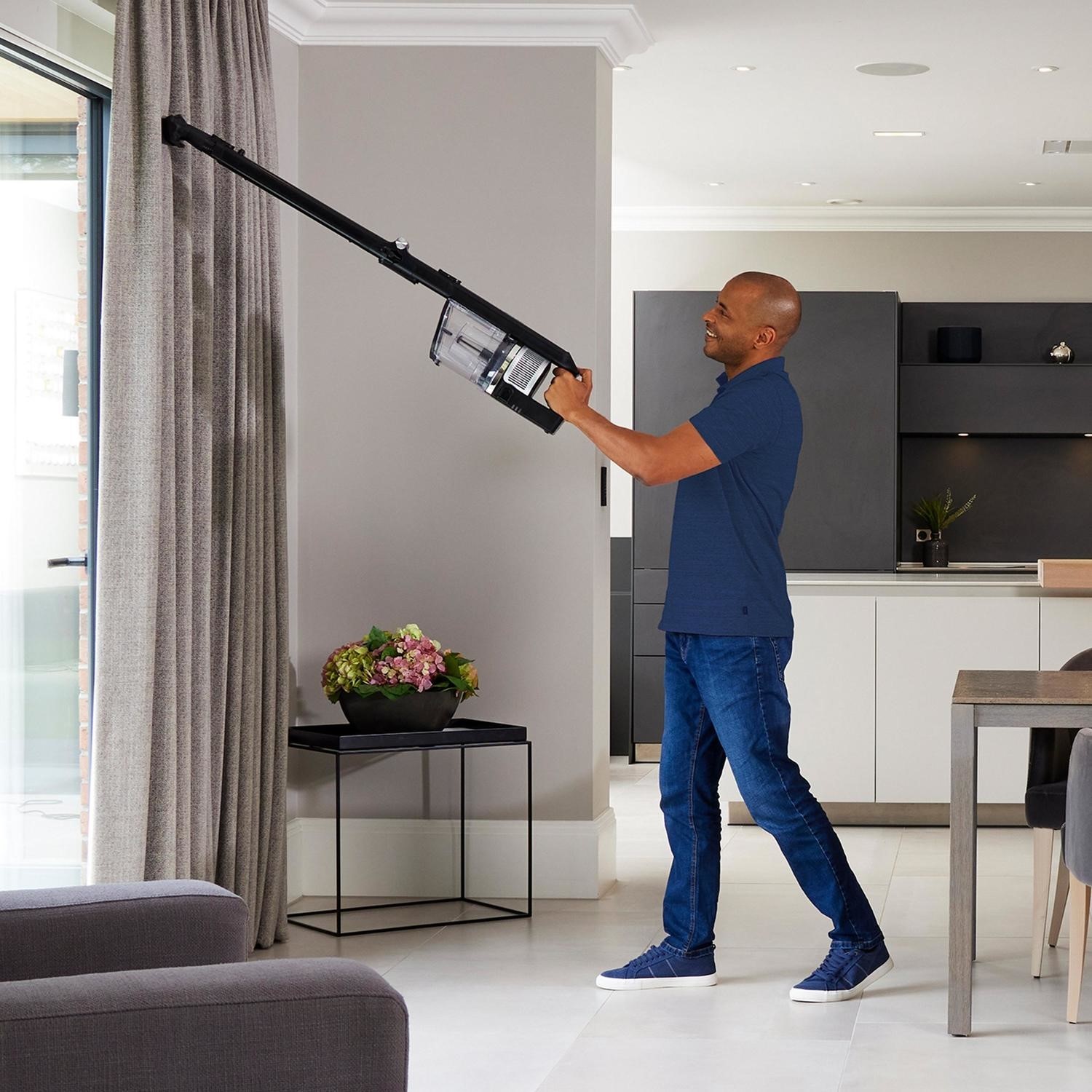 Shark Anti Hair Wrap PowerFins Cordless Stick Vacuum Cleaner Grey