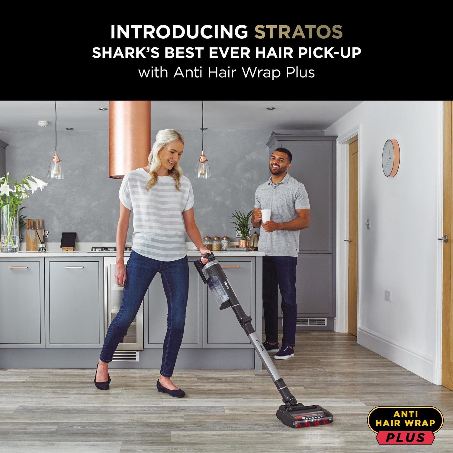 Shark IZ420UKT Stratos Anti Hair Wrap Plus Pet Pro Cordless Stick Vacuum Cleaner - Silver Shark IZ420UKT Stratos Anti Hair Wrap Plus Pet Pro Cordless Stick Vacuum Cleaner - Silver
