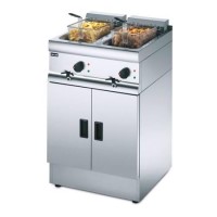 Lincat J18 Silverlink 600 Twin Tank Floor Standing Fryer - 2 Baskets, 2 x 9 Ltr, 1 Phase/3 Phase