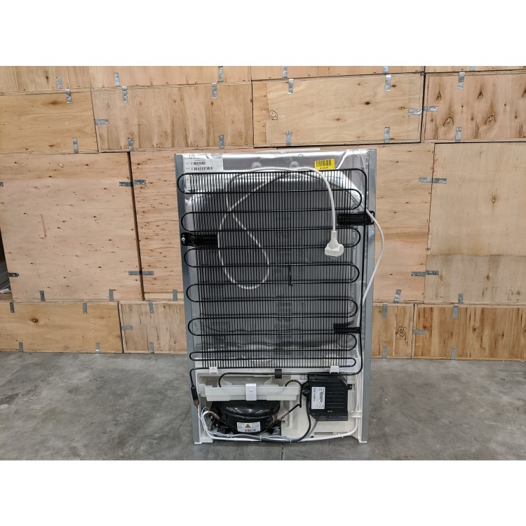 GRADE A2 - Neff K1514XF0G N30 In-column Integrated Larder Fridge