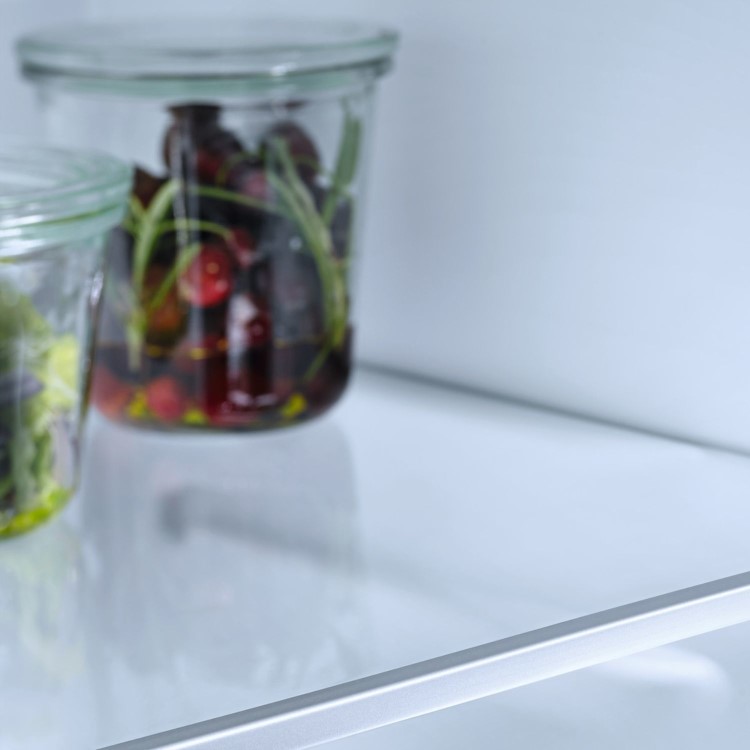 Miele K7000 136 Litre In-column Integrated Larder Fridge