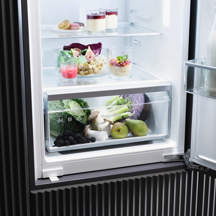 Miele K7000 136 Litre In-column Integrated Larder Fridge