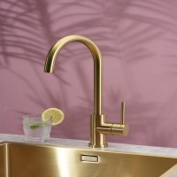 Reginox Gold Single Lever Swan Neck Kitchen Tap in Kalix Gold Reginox Gold Single Lever Swan Neck Kitchen Tap in Kalix Gold