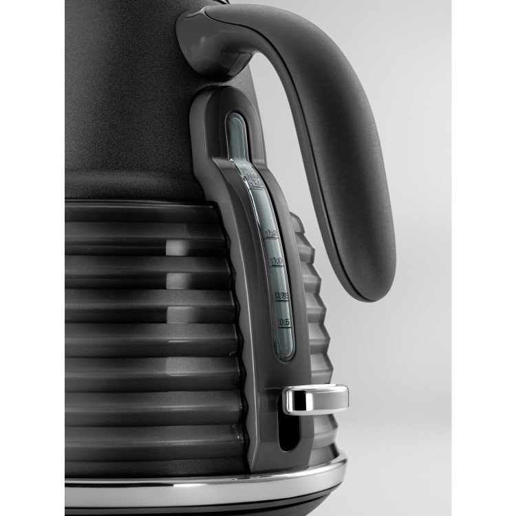 Delonghi Scolpito Kettle and Toaster Set - Black