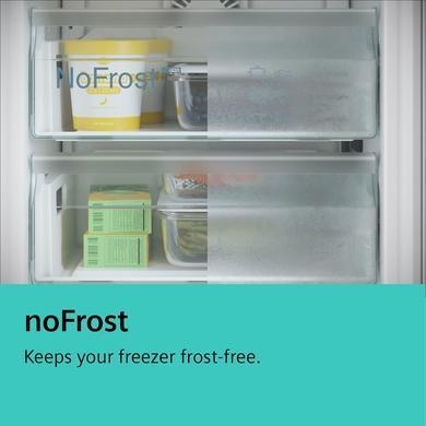 Refurbished Siemens iQ300 KF96NVPEAG Freestanding 605 Litre Frost Free American Fridge Freezer Stainless Steel