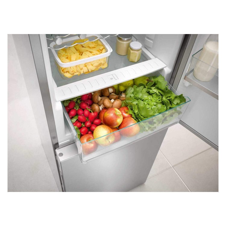 Miele 361 Litre 70/30 Freestanding Fridge Freezer - Black