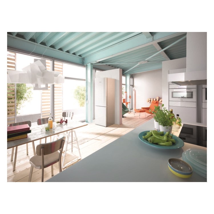 Miele KFN29683DBrWh Prestige Click2Open SoftClose 201x60cm Frost Free Brilliant White Glass Freestanding Fridge Freezer