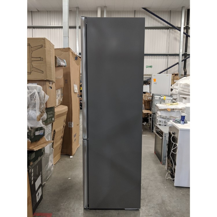 Refurbished Siemens iQ300 KG49NXIEPG Freestanding 435 Litre 70/30 Fridge Freezer Stainless Steel