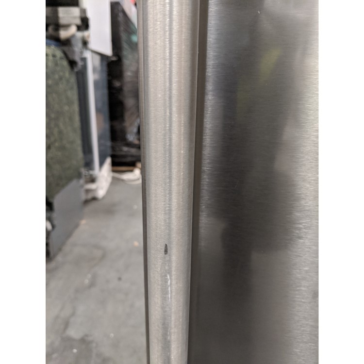 Refurbished Siemens iQ300 KG49NXIEPG Freestanding 435 Litre 70/30 Fridge Freezer Stainless Steel