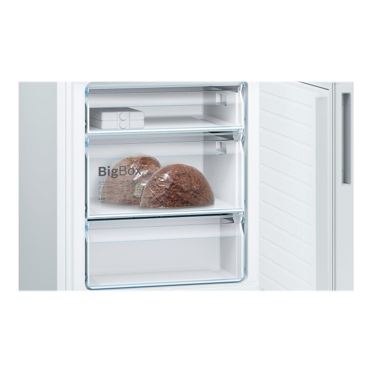 Refurbished Bosch Serie 4 KGE49VW4AG Freestanding 413 Litre 60/40 Fridge Freezer