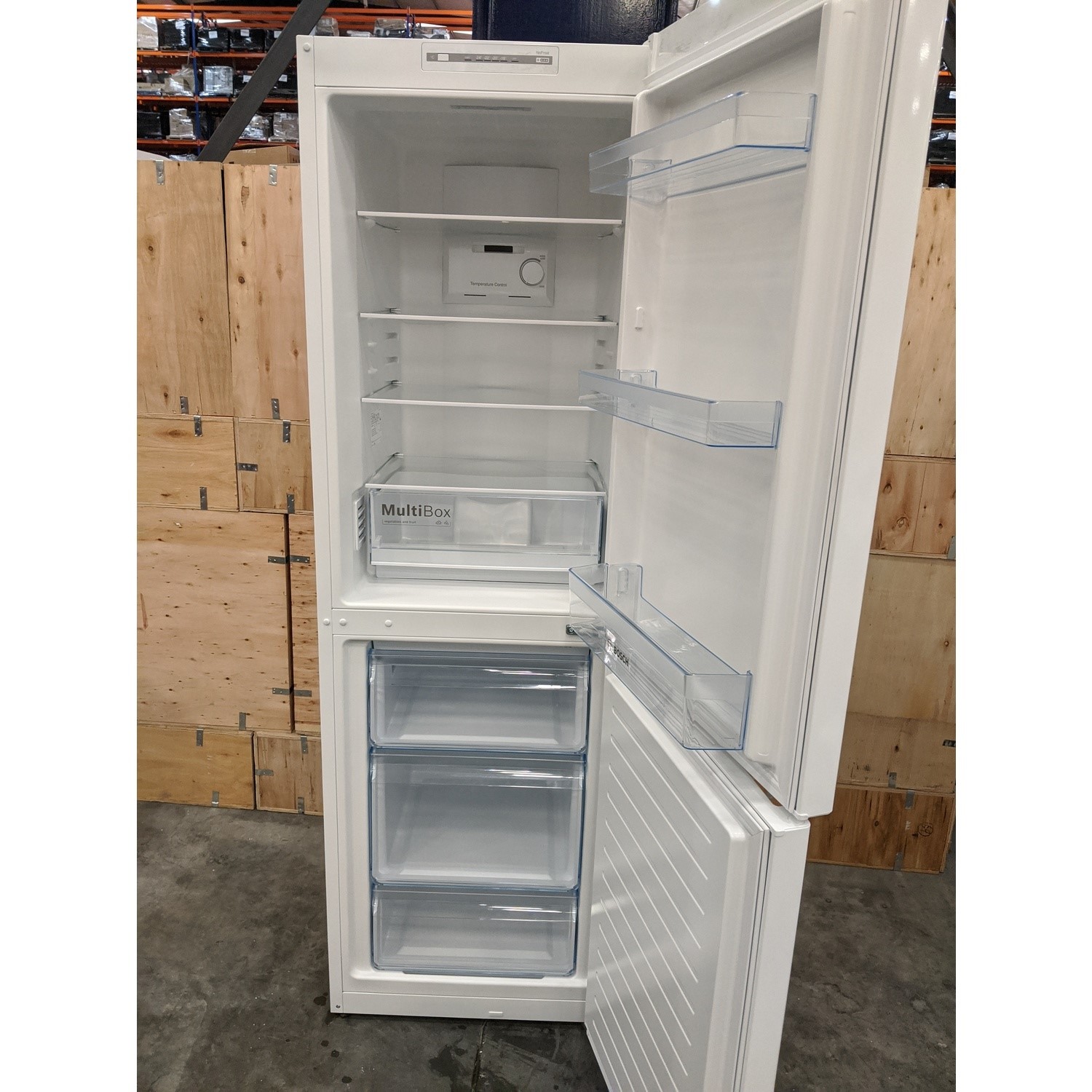 Refurbished Bosch Serie 2 KGN34NWEAG Freestanding 297 Litre 50/50 Frost