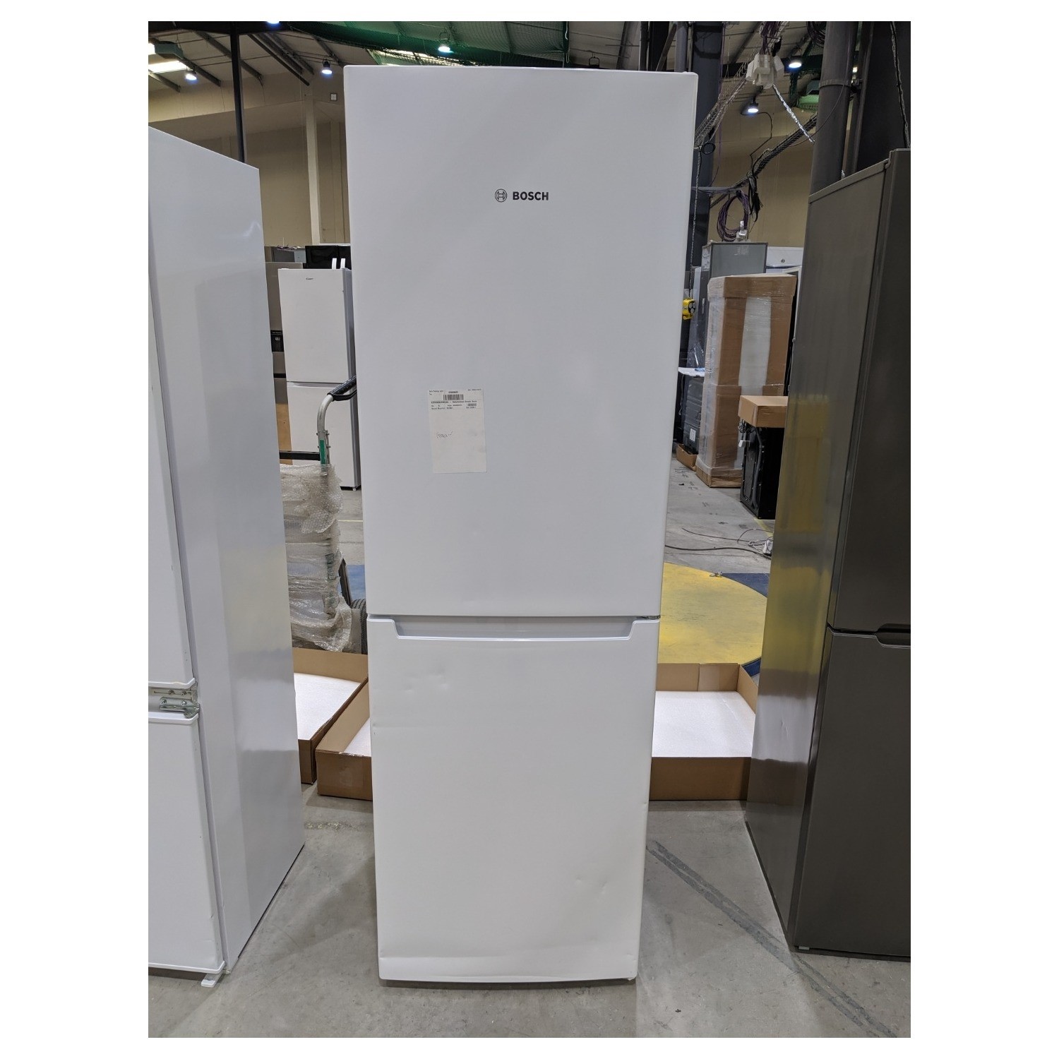 Refurbished Bosch Serie 2 KGN34NWEAG Freestanding 297 Litre 50/50 Frost