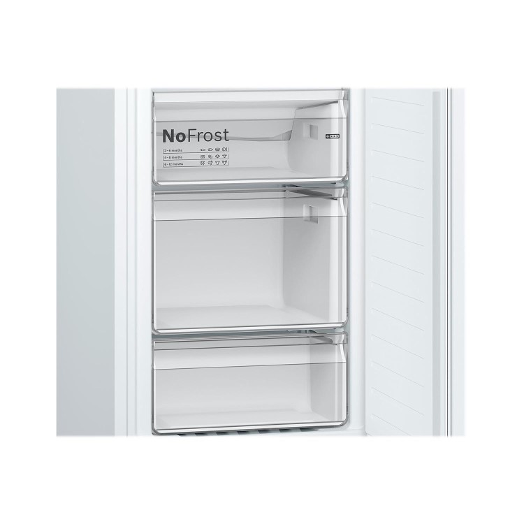 Refurbished Bosch Series 2 KGN34NWEAG Freestanding 297 Litre 50/50 Frost Free Fridge Freezer