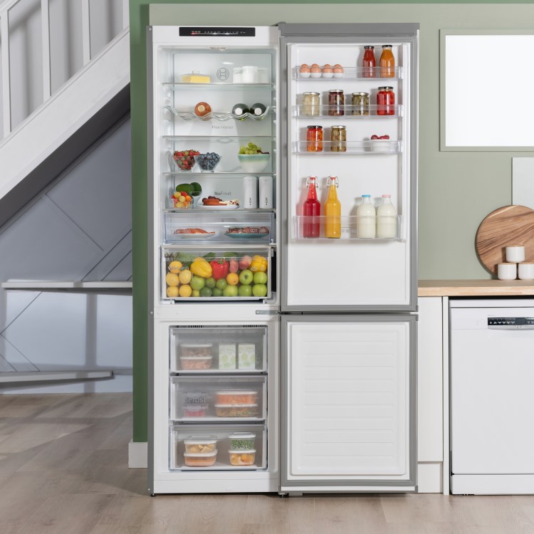 Refurbished Bosch KGN392LAGG Series 4 363 Litre 70/30 Freestanding Fridge Freezer - Stainless Steel