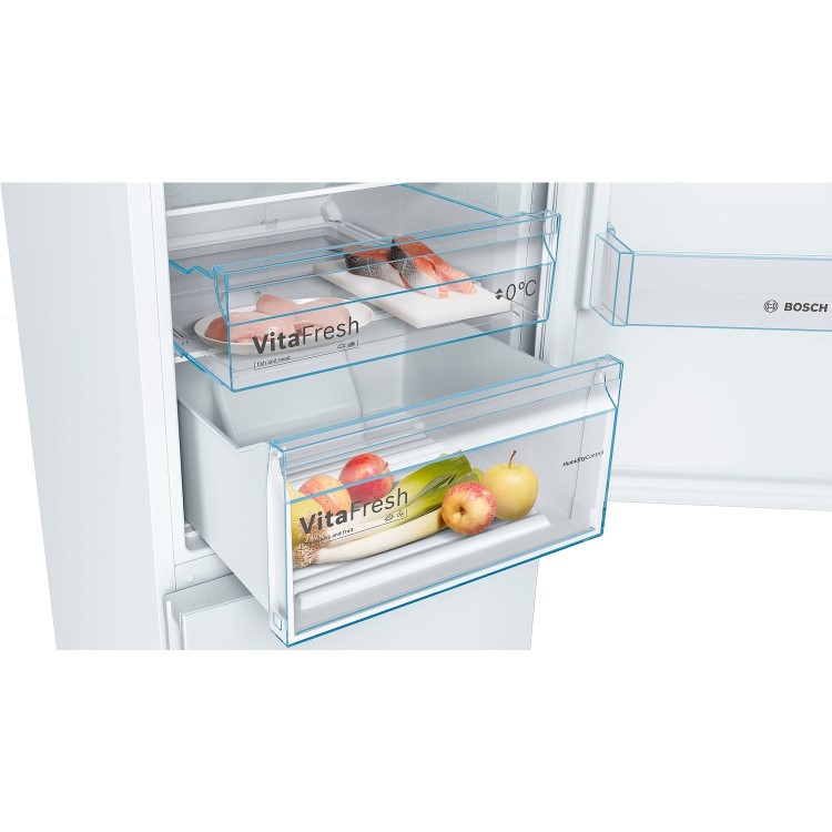 Bosch 366 Litre 70/30 Freestanding Fridge Freezer - White