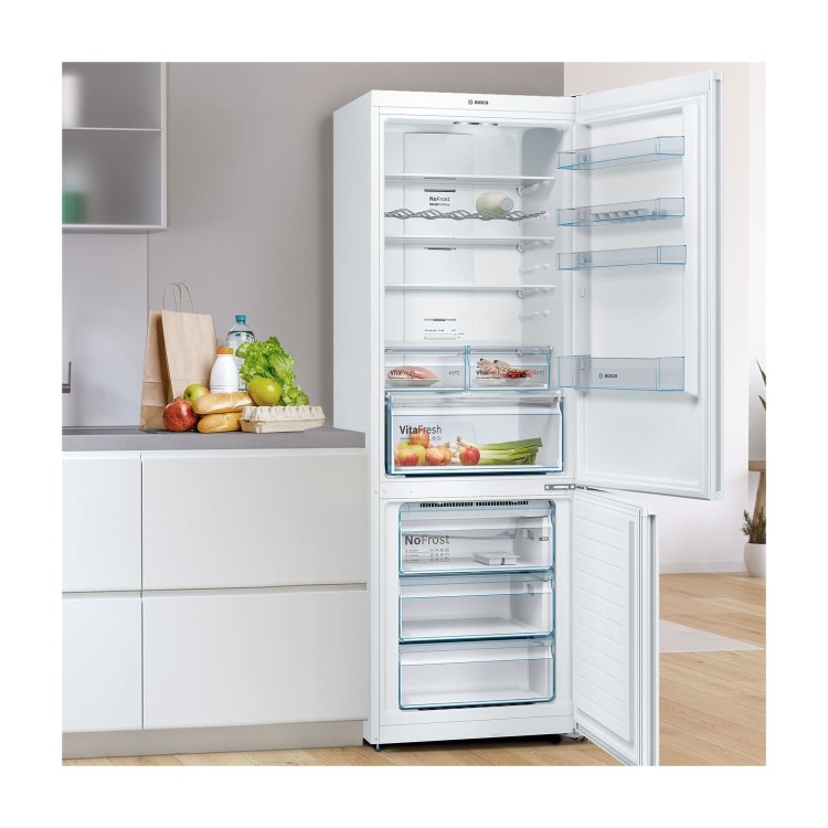 Bosch 435 Litre 70/30 Freestanding Fridge Freezer - White