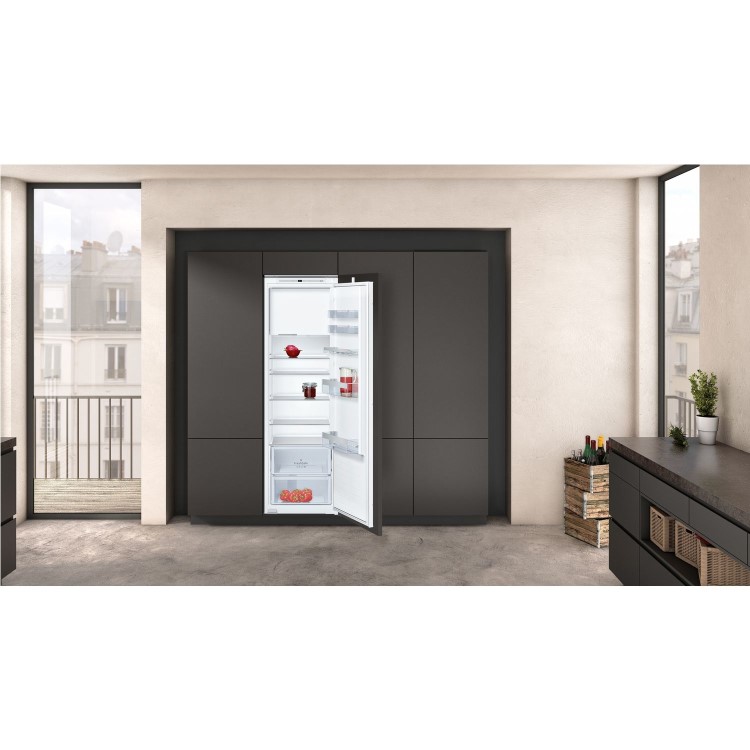 Refurbished Neff KI2822SF0G Integrated In Column 286 Litre Fridge
