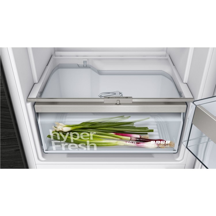 Siemens KI41RAFF0 iQ500 In-column Integrated Fridge