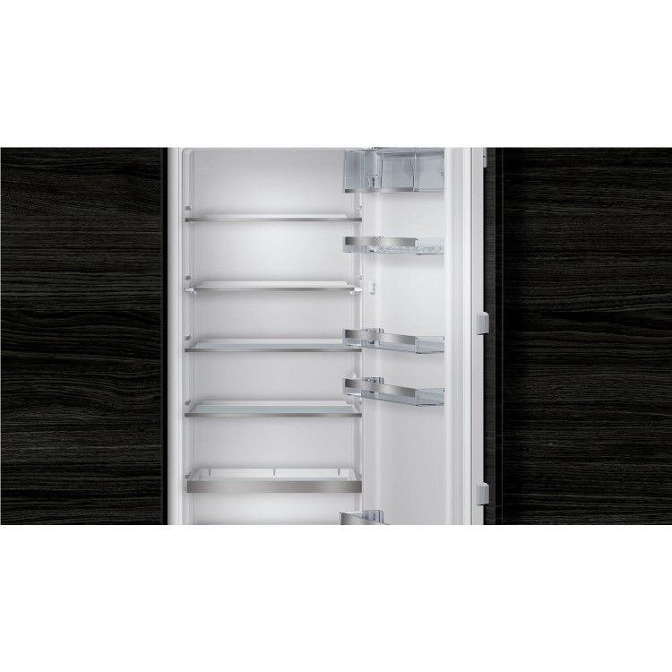 Siemens KI51RADF0 iQ500 140x54cm In-column Integrated Fridge